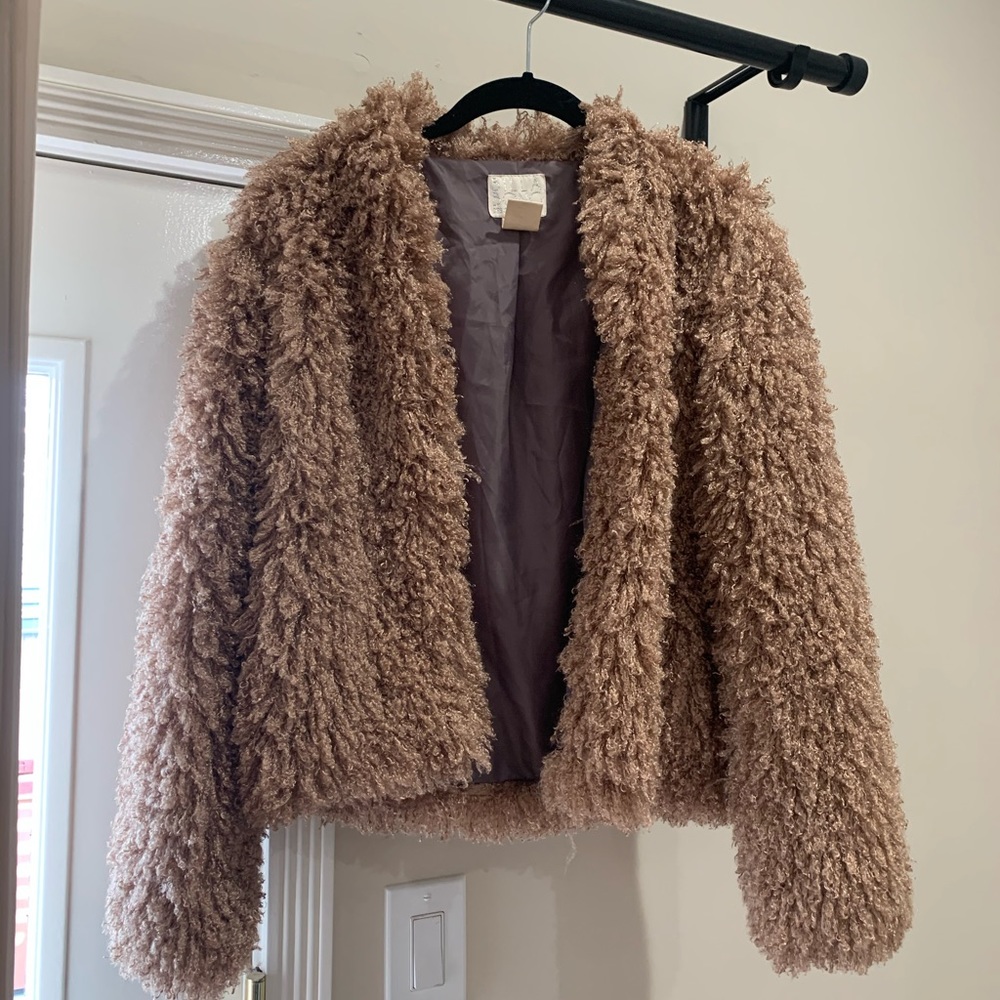 Fuzzy Cropped Jacket